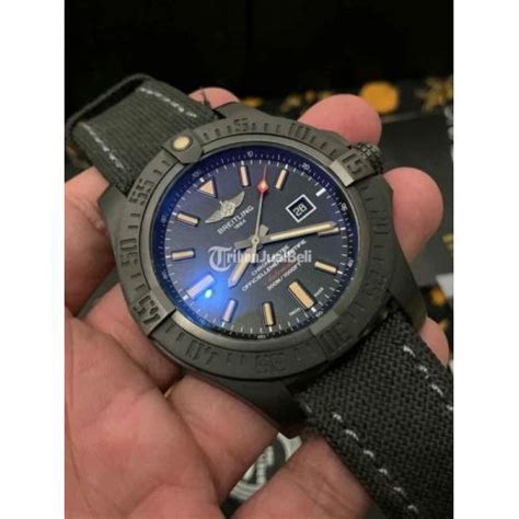 harga jam tangan breitling avenger blackbird|Avenger Blackbird .